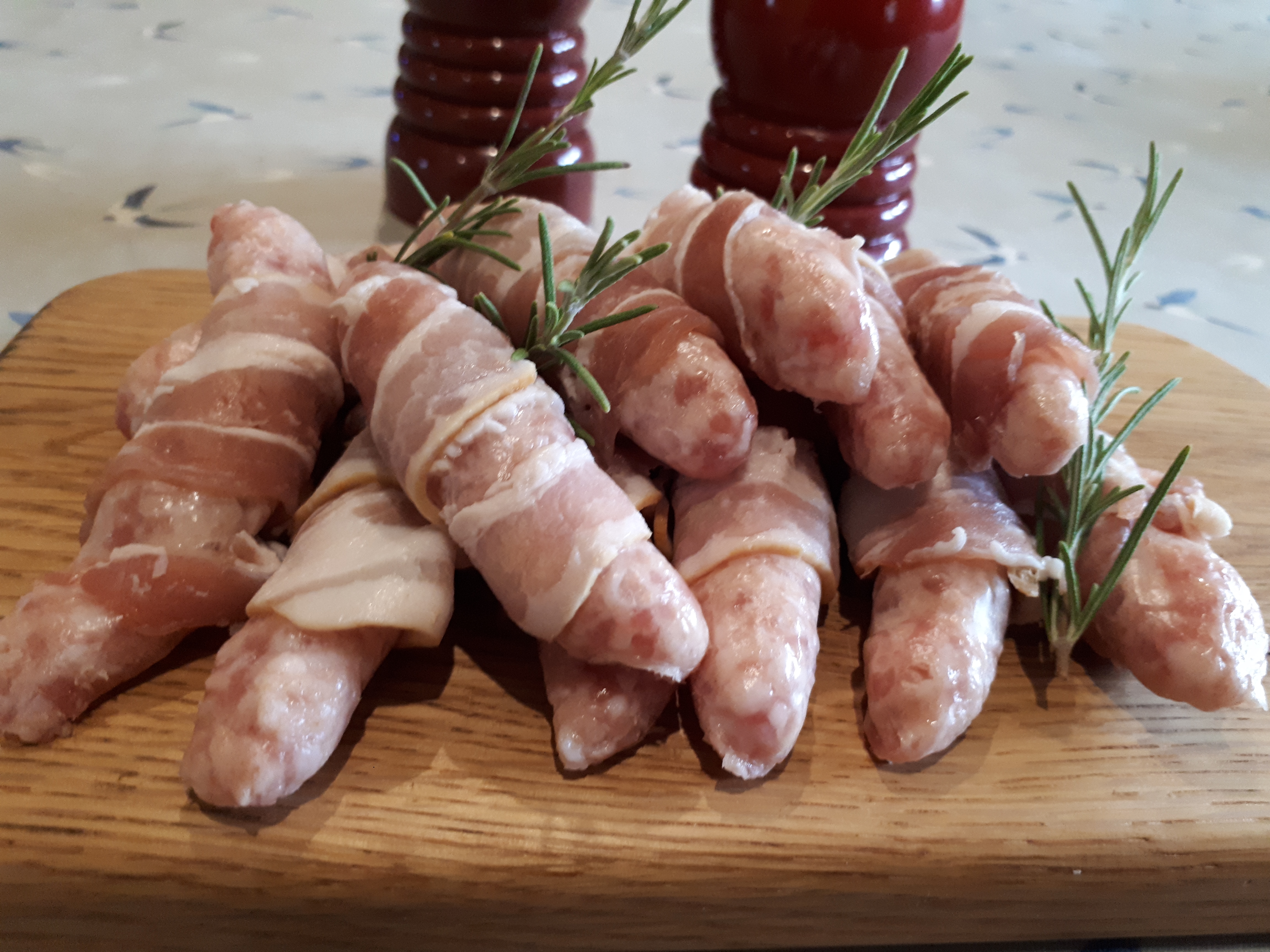 Pigs in blankets